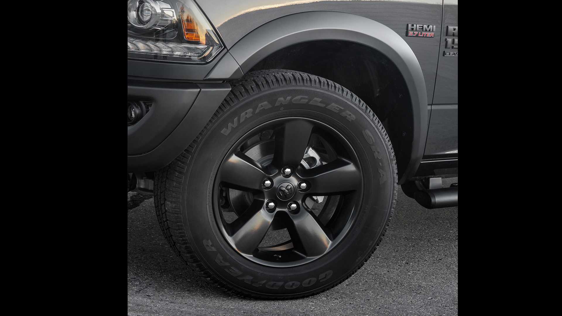 2019 - RAM 1500 CLASSIC WARLOCK, foto 6