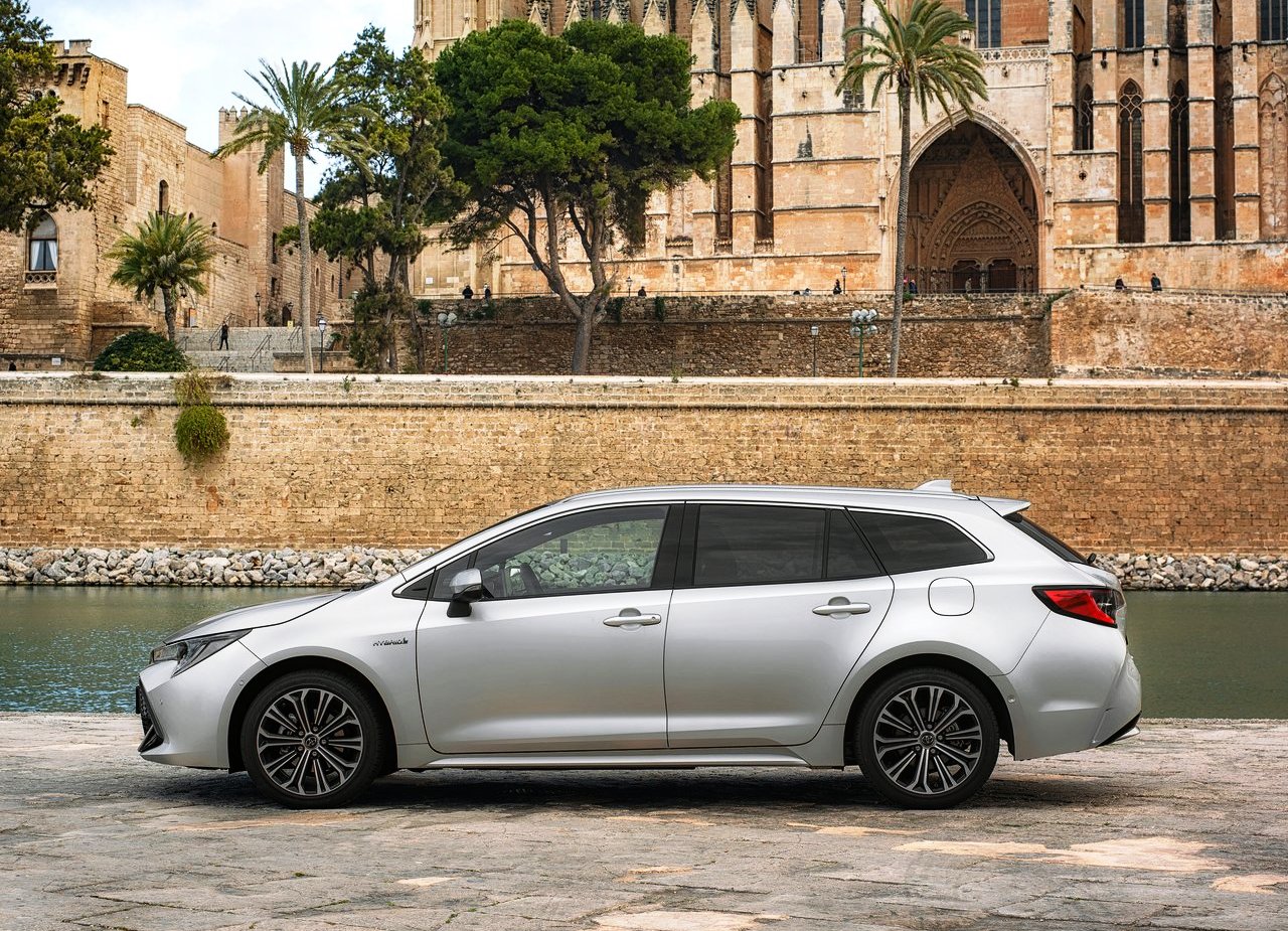 2019 - TOYOTA COROLLA TOURING SPORTS, foto 28