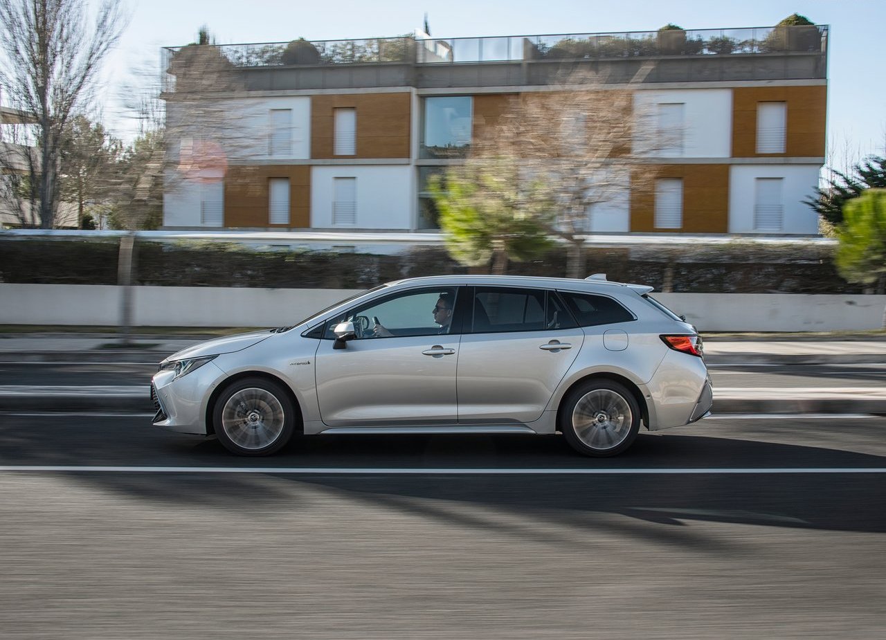 2019 - TOYOTA COROLLA TOURING SPORTS, foto 31