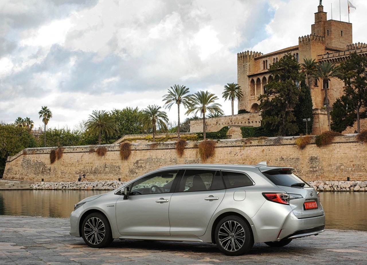 2019 - TOYOTA COROLLA TOURING SPORTS, foto 35