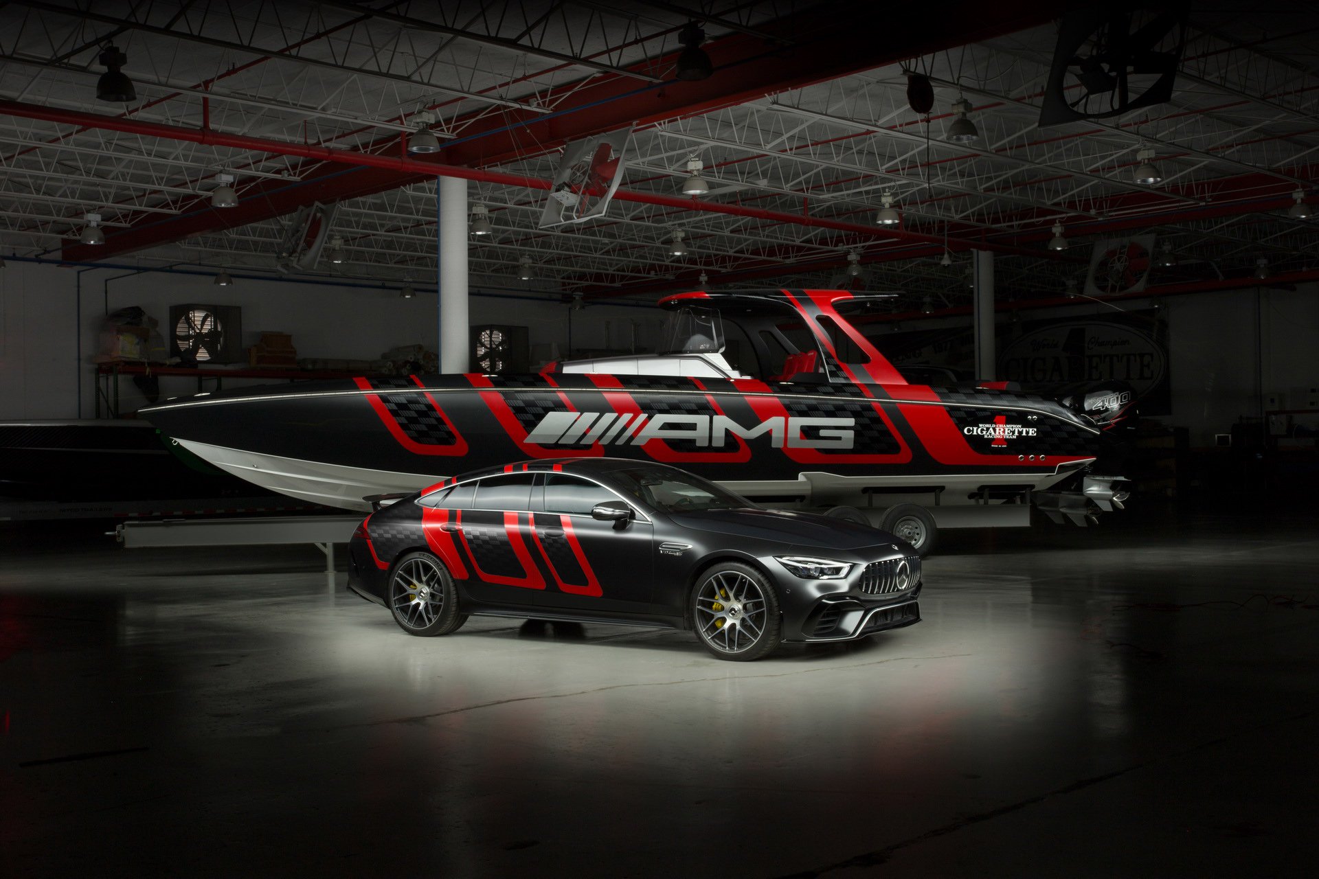 2019 - MERCEDES-AMG GT 63 S 4-DOOR CIGARETTE RACING, foto 2