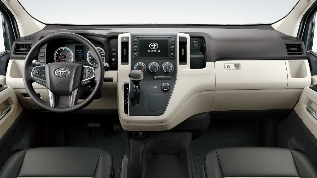 2019 - TOYOTA HiACE, foto 9