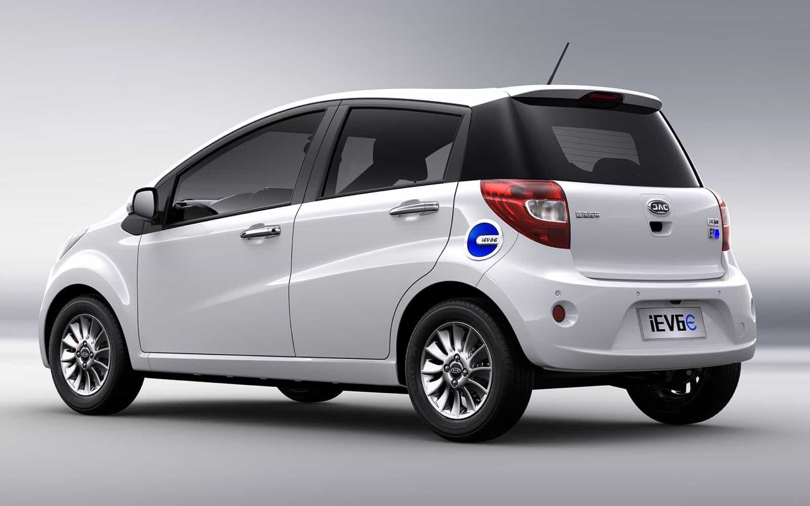 2019 - JAC E1, foto 2