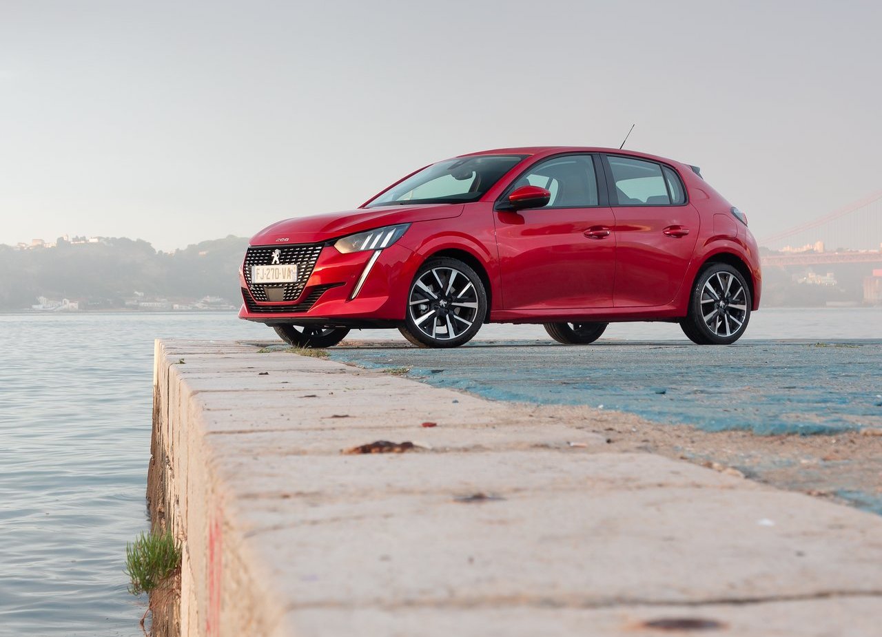 PEUGEOT 208, foto 10