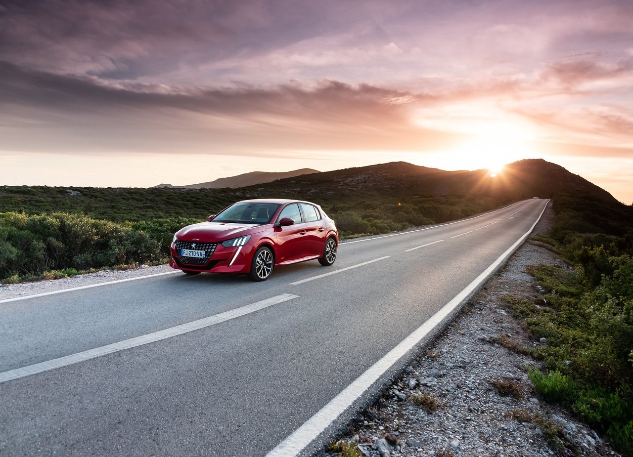 PEUGEOT 208, foto 12