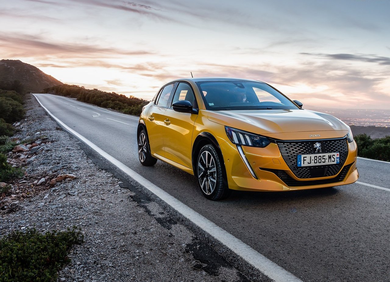 PEUGEOT 208, foto 15