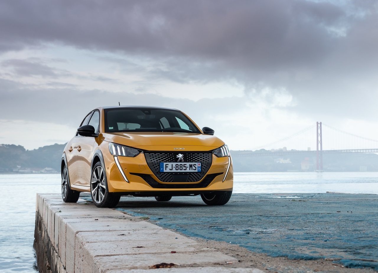 PEUGEOT 208, foto 17