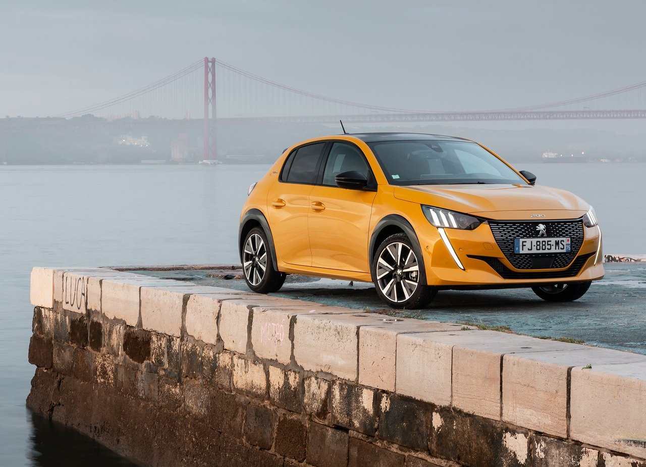 PEUGEOT 208, foto 21
