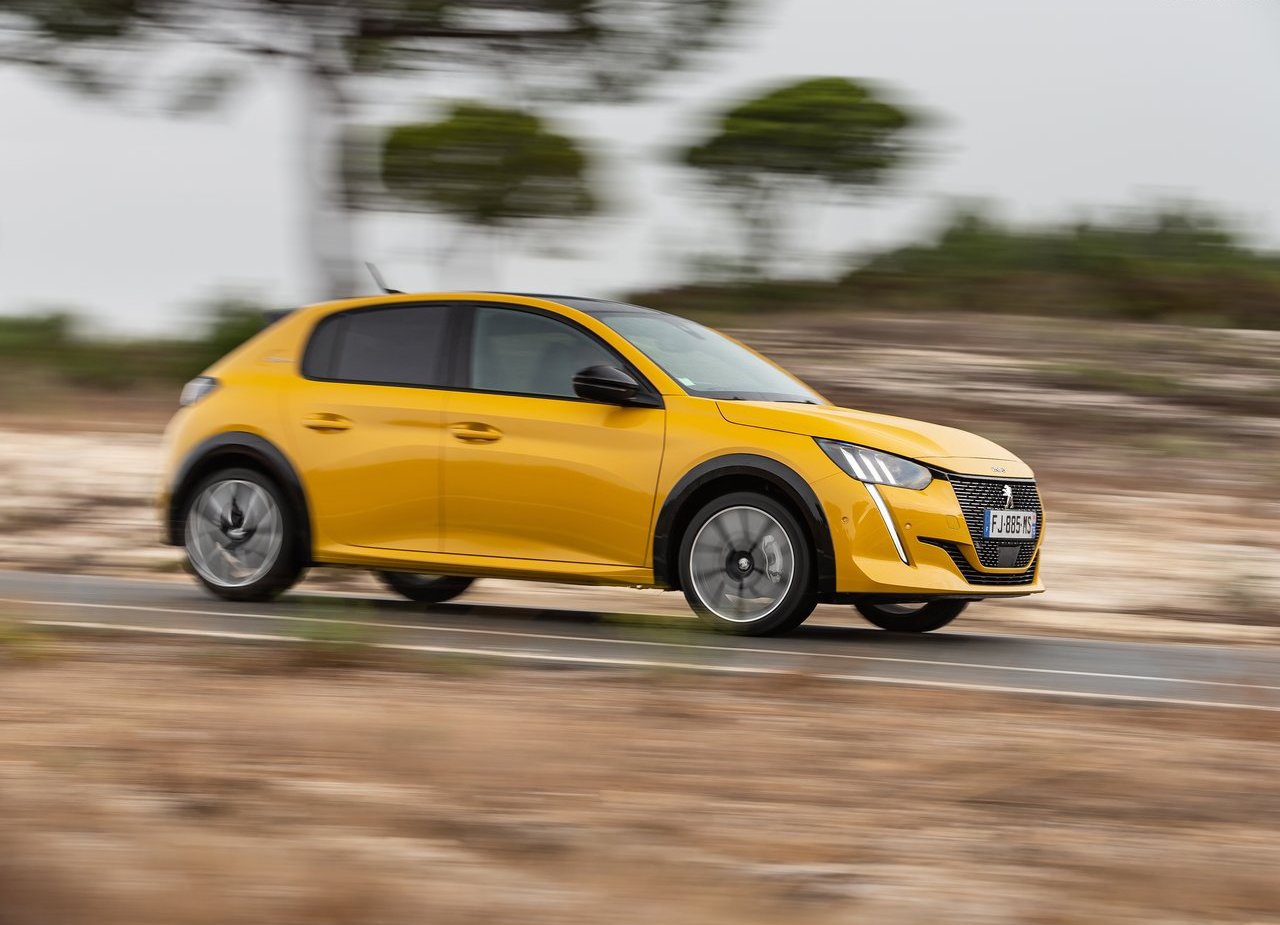 PEUGEOT 208, foto 30