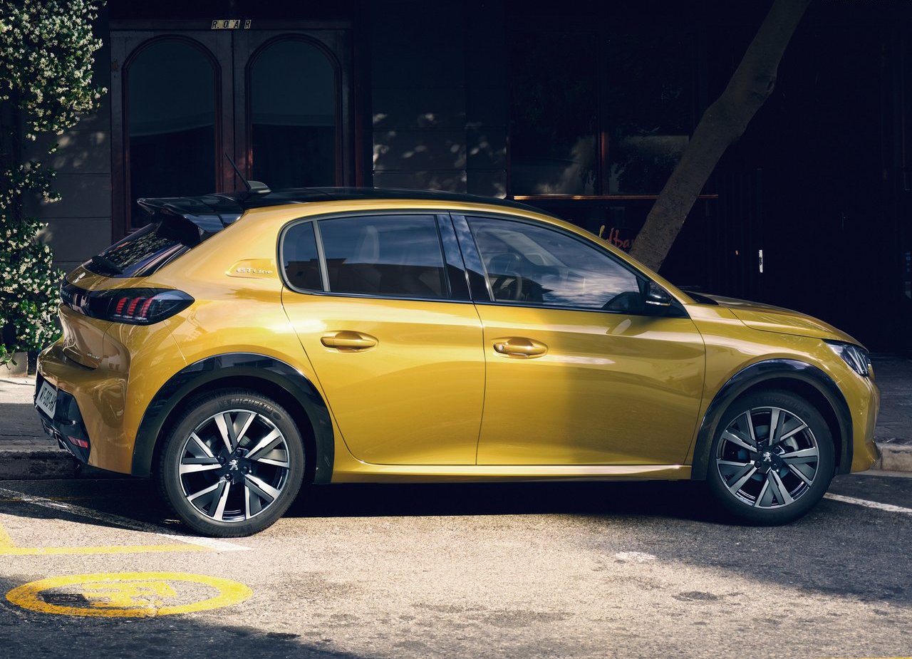 PEUGEOT 208, foto 58