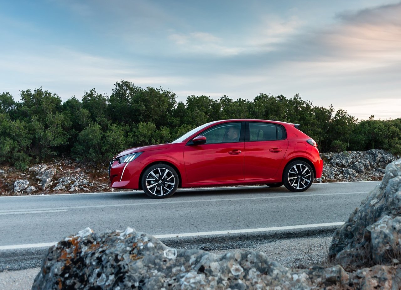 PEUGEOT 208, foto 61