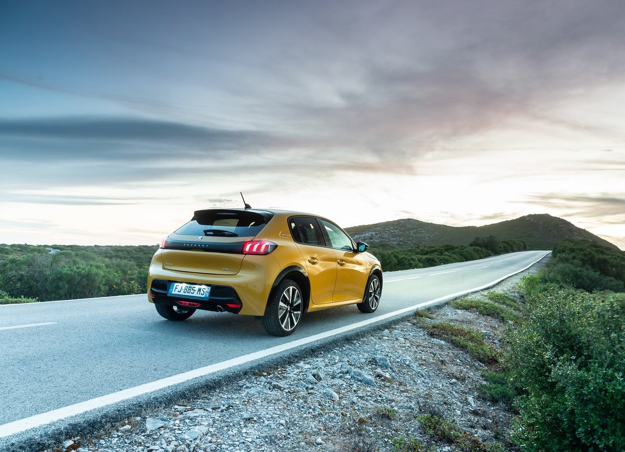 PEUGEOT 208, foto 74