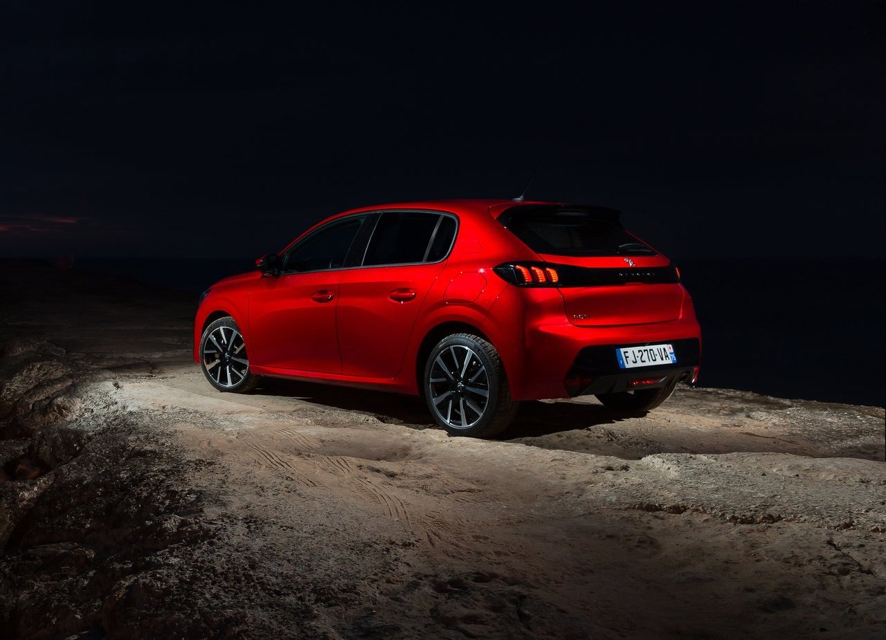 PEUGEOT 208, foto 82