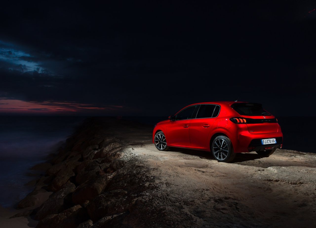 PEUGEOT 208, foto 83