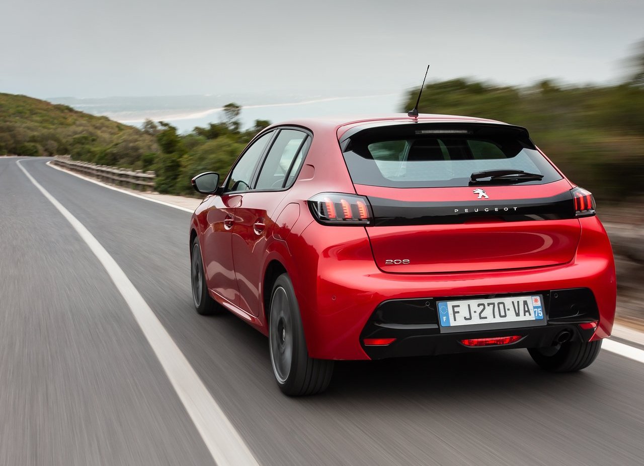 PEUGEOT 208, foto 84