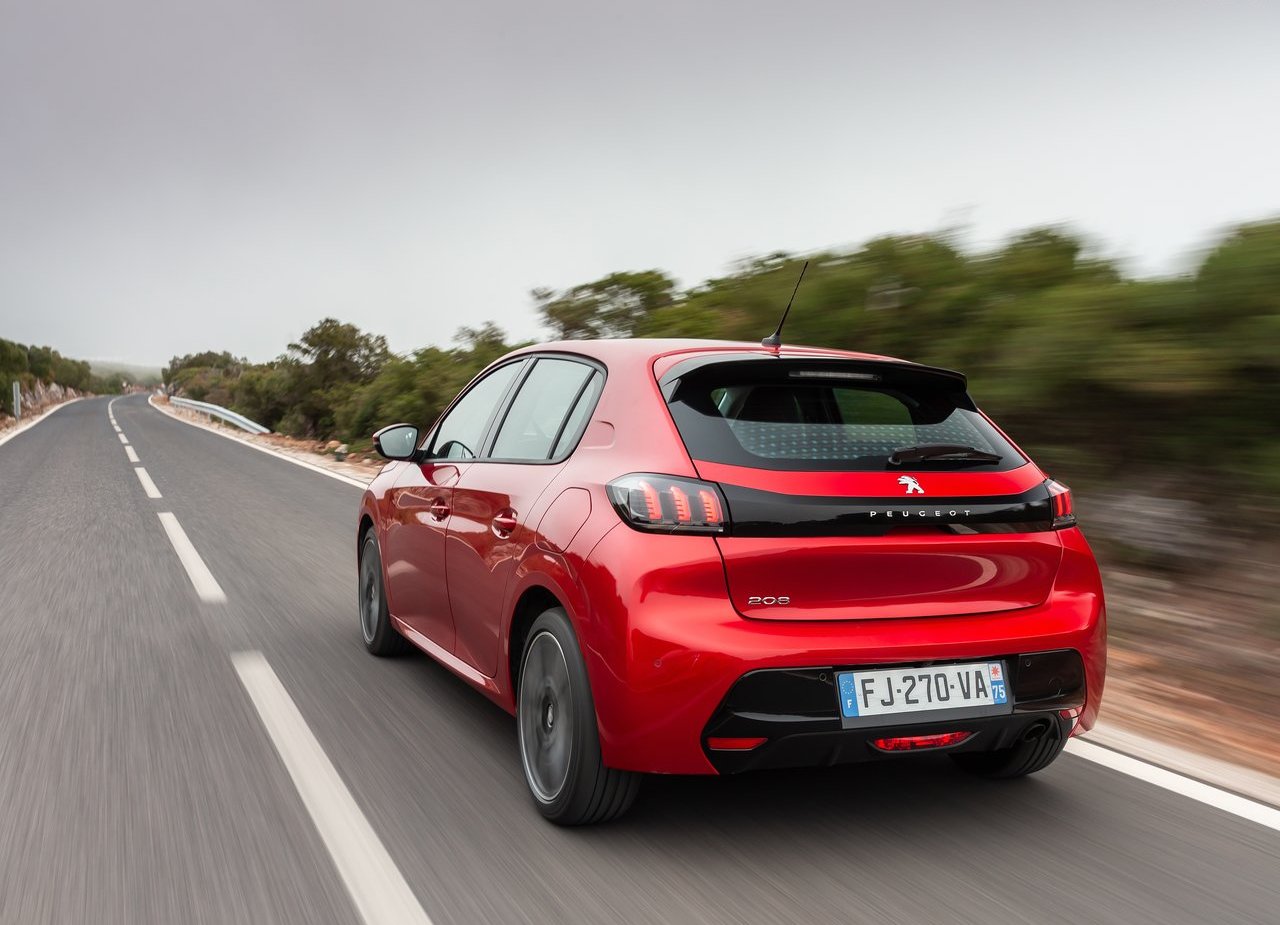 PEUGEOT 208, foto 85