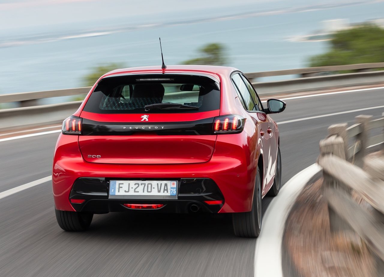 PEUGEOT 208, foto 89