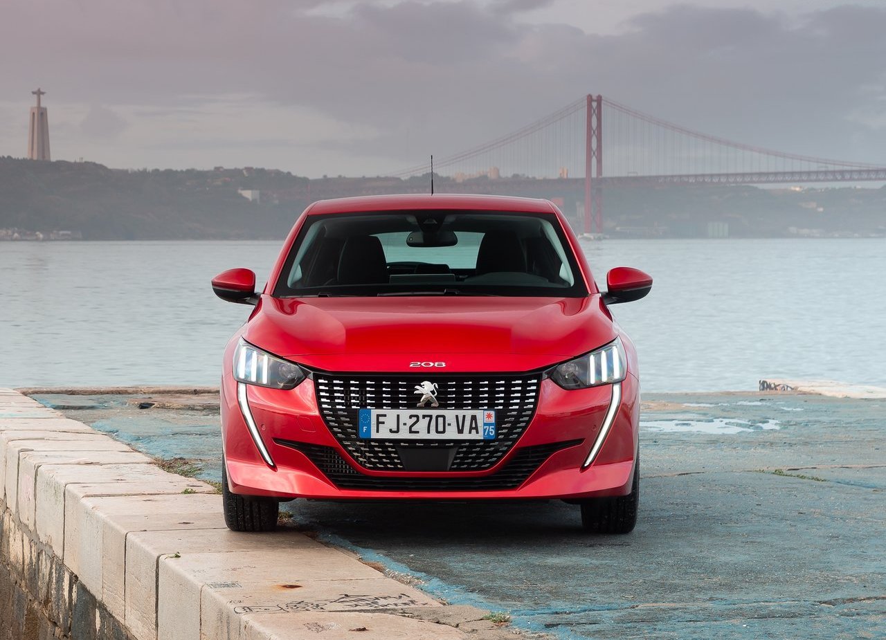 PEUGEOT 208, foto 103