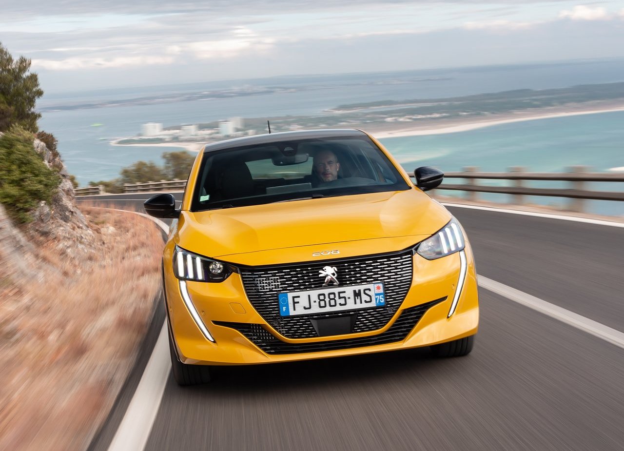 PEUGEOT 208, foto 108