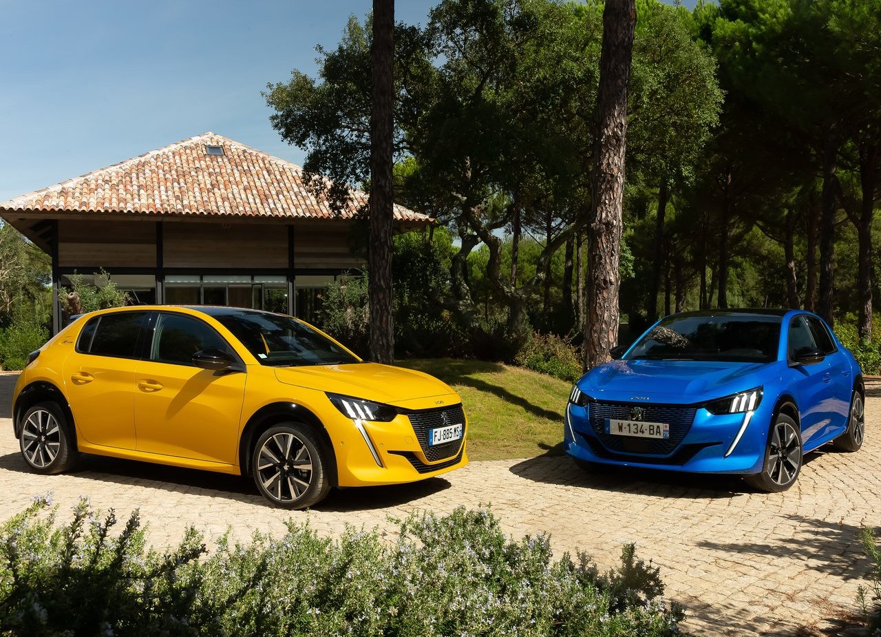 PEUGEOT 208, foto 126