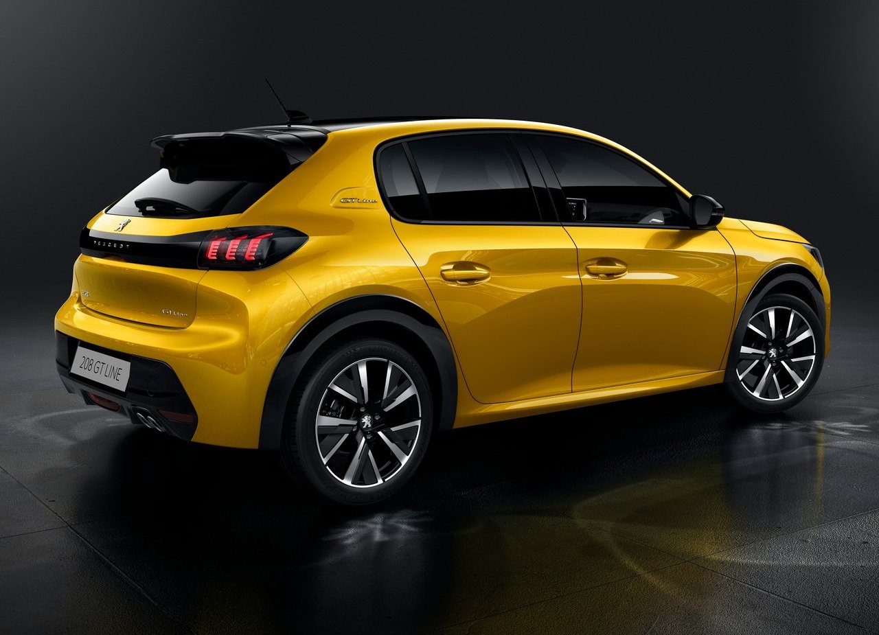 PEUGEOT 208, foto 131