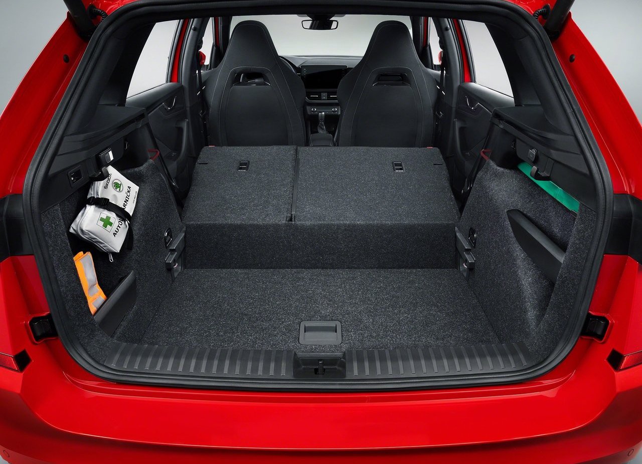 SKODA KAMIQ, foto 122