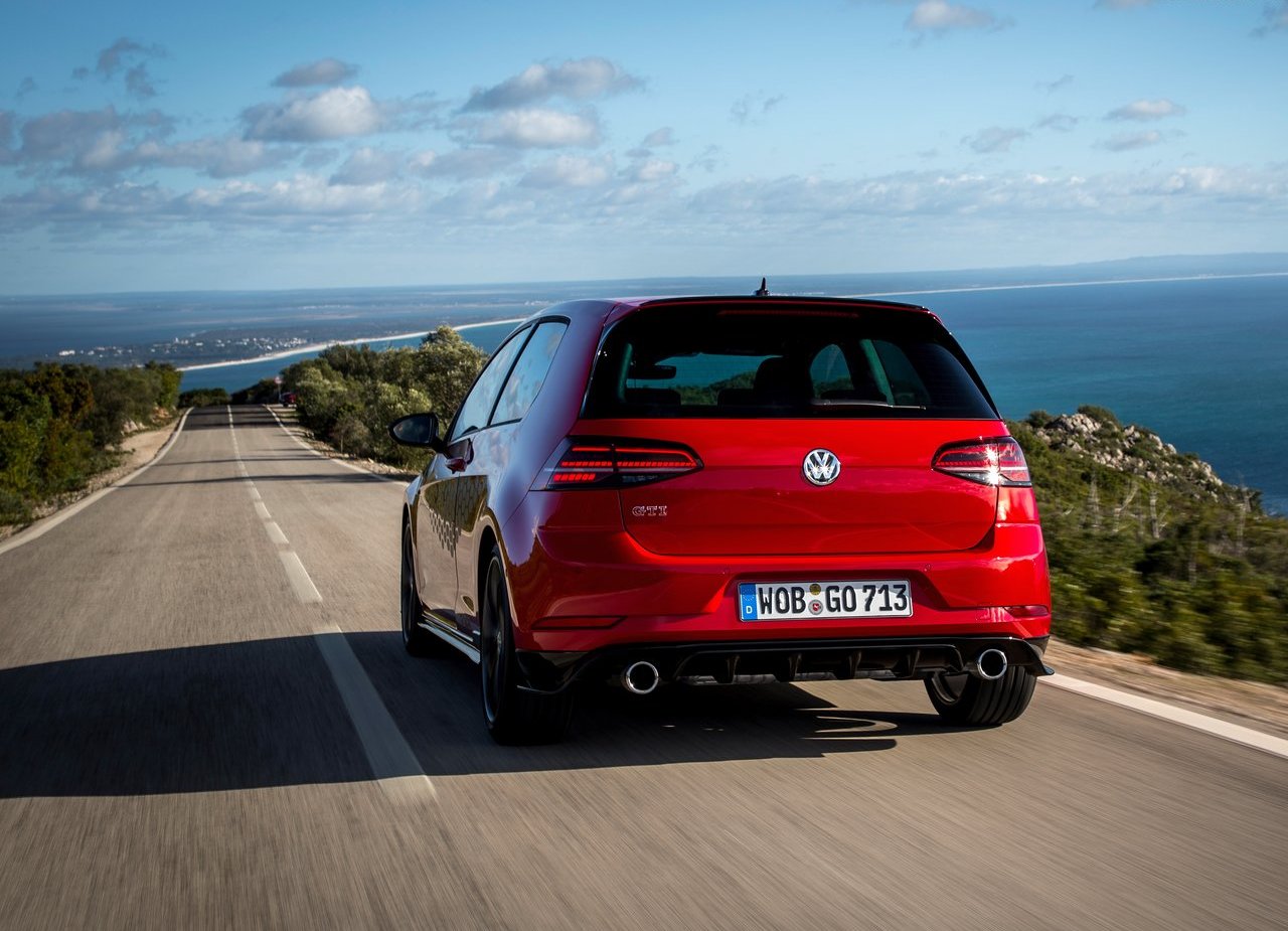 2019 - VOLKSWAGEN GOLF GTI TCR, foto 37
