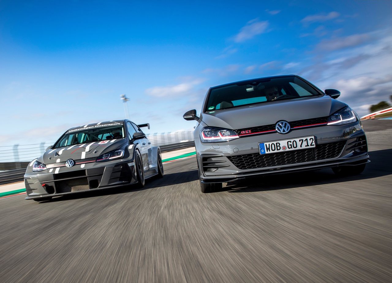 2019 - VOLKSWAGEN GOLF GTI TCR, foto 71