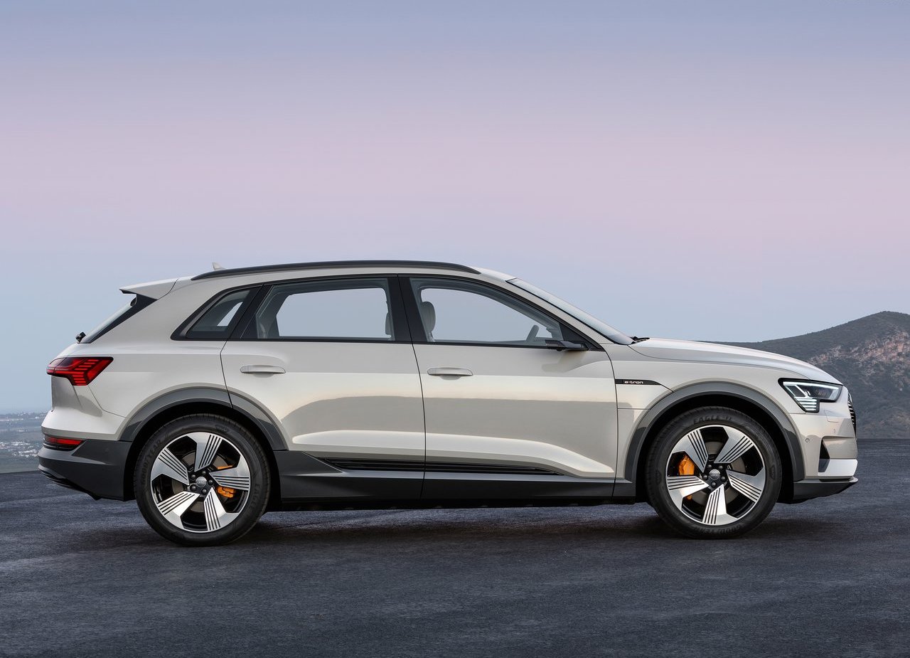 2020 - AUDI E-TRON EU VERSION, foto 87