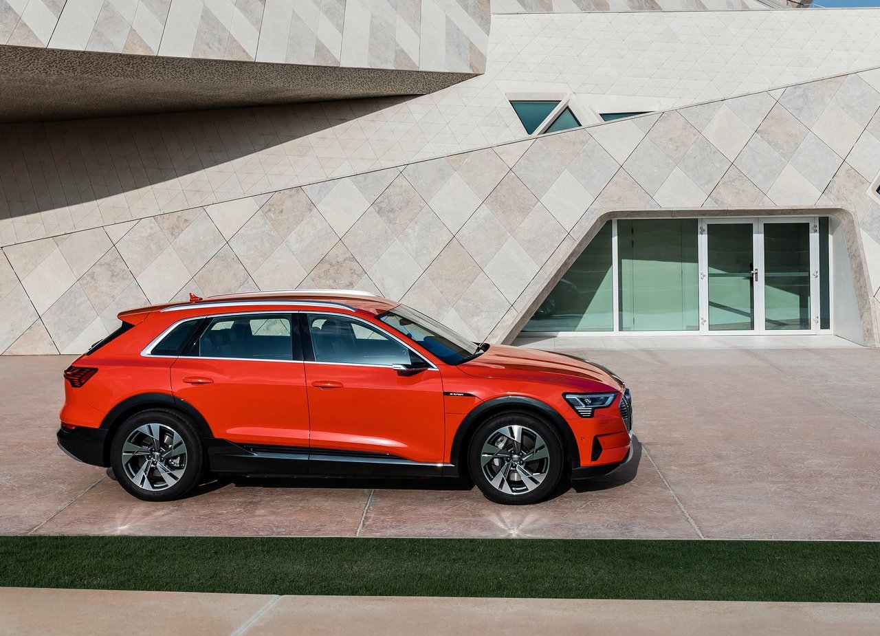 2020 - AUDI E-TRON EU VERSION, foto 95