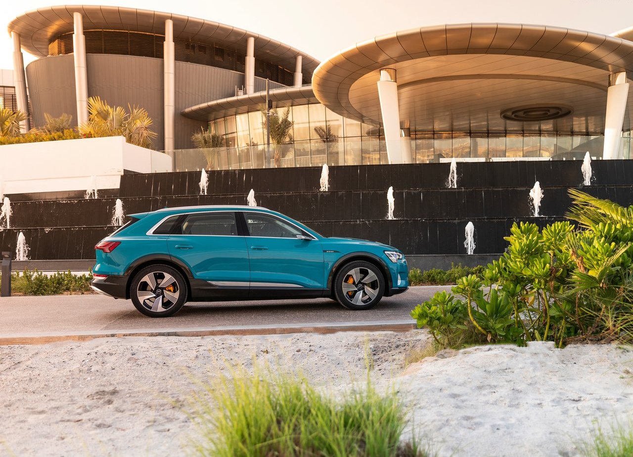 2020 - AUDI E-TRON EU VERSION, foto 98