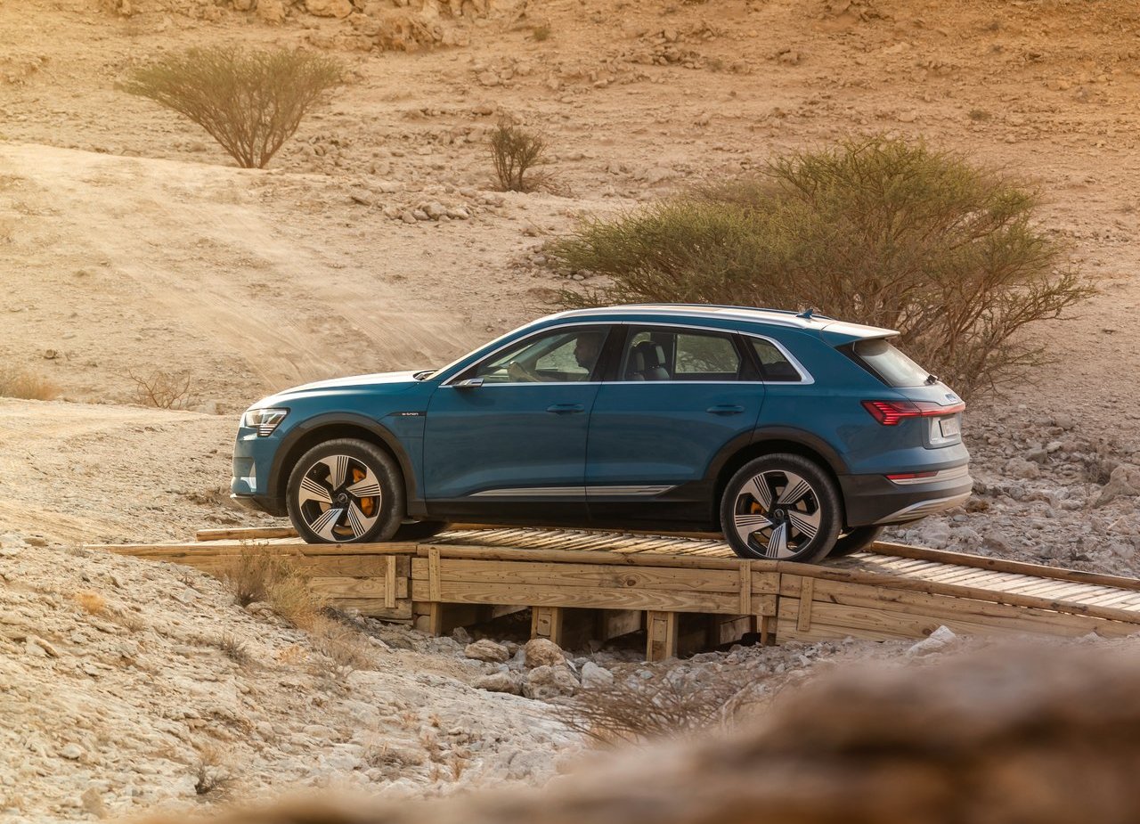2020 - AUDI E-TRON EU VERSION, foto 116