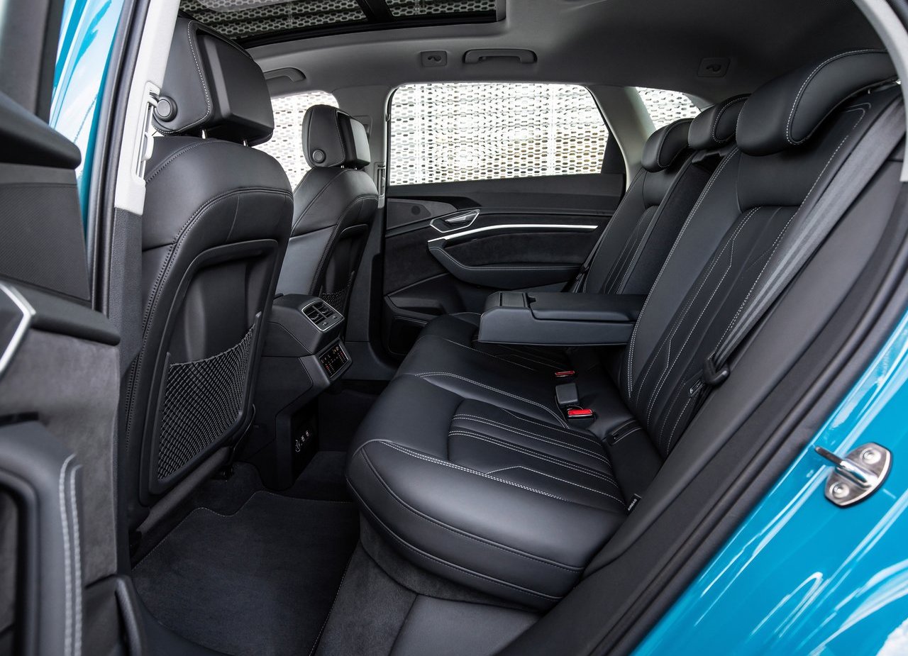 2020 - AUDI E-TRON EU VERSION, foto 217