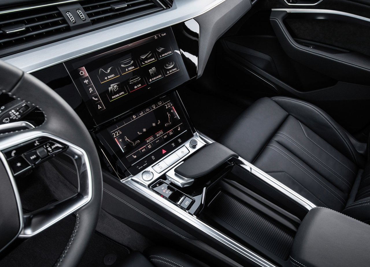 2020 - AUDI E-TRON EU VERSION, foto 219