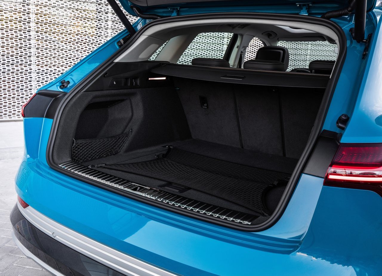 2020 - AUDI E-TRON EU VERSION, foto 224