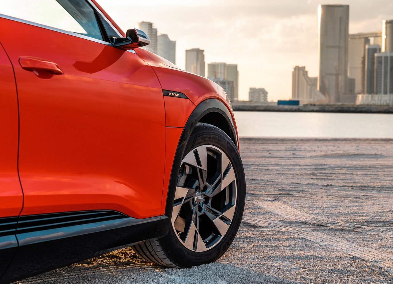 2020 - AUDI E-TRON EU VERSION, foto 235