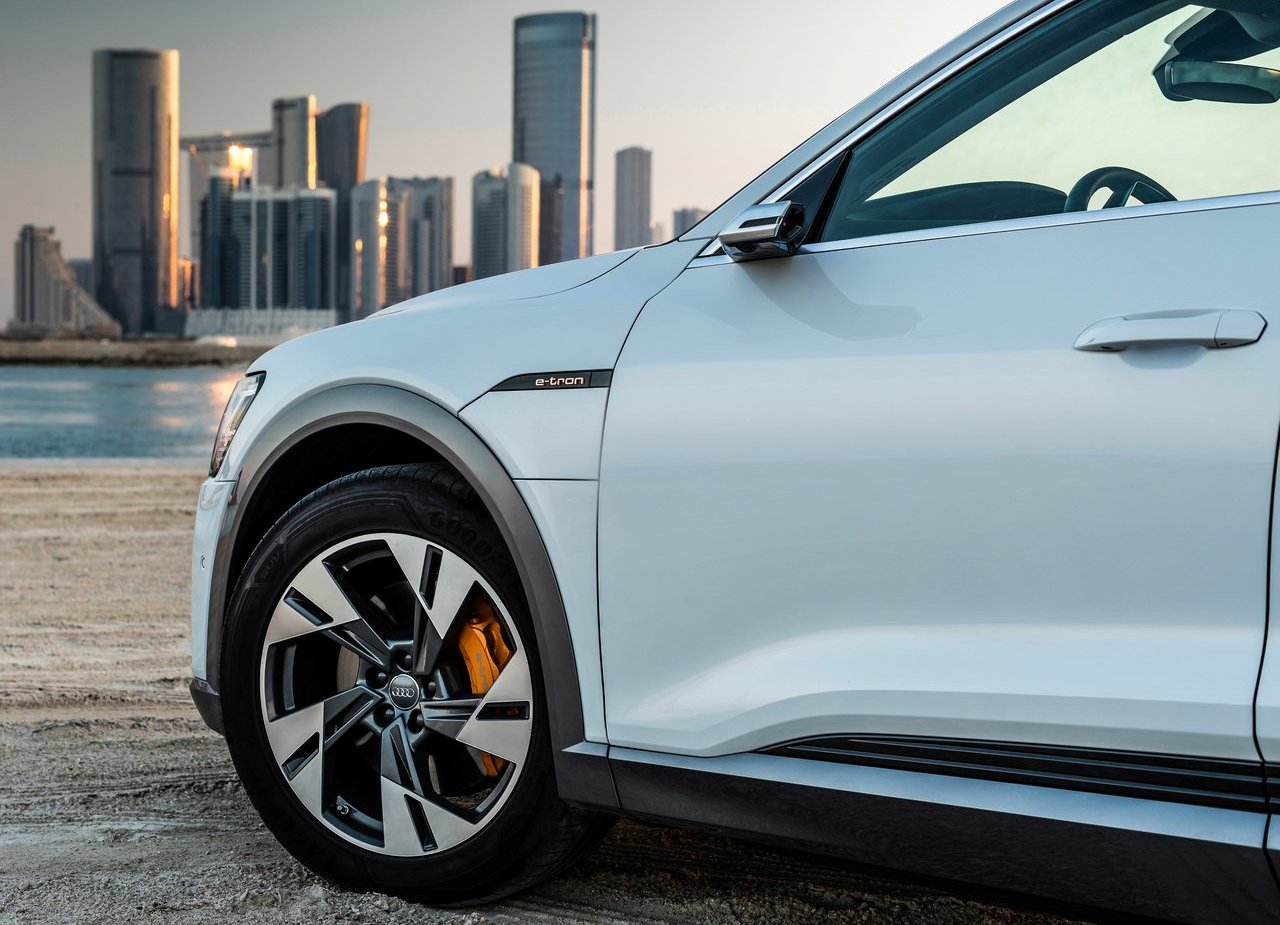 2020 - AUDI E-TRON EU VERSION, foto 236
