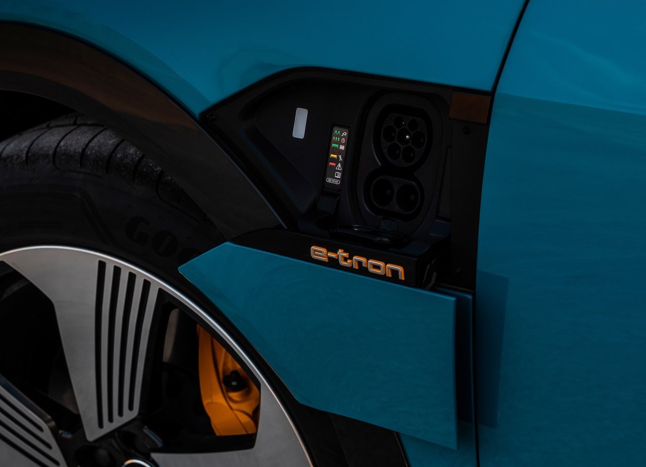 2020 - AUDI E-TRON EU VERSION, foto 243