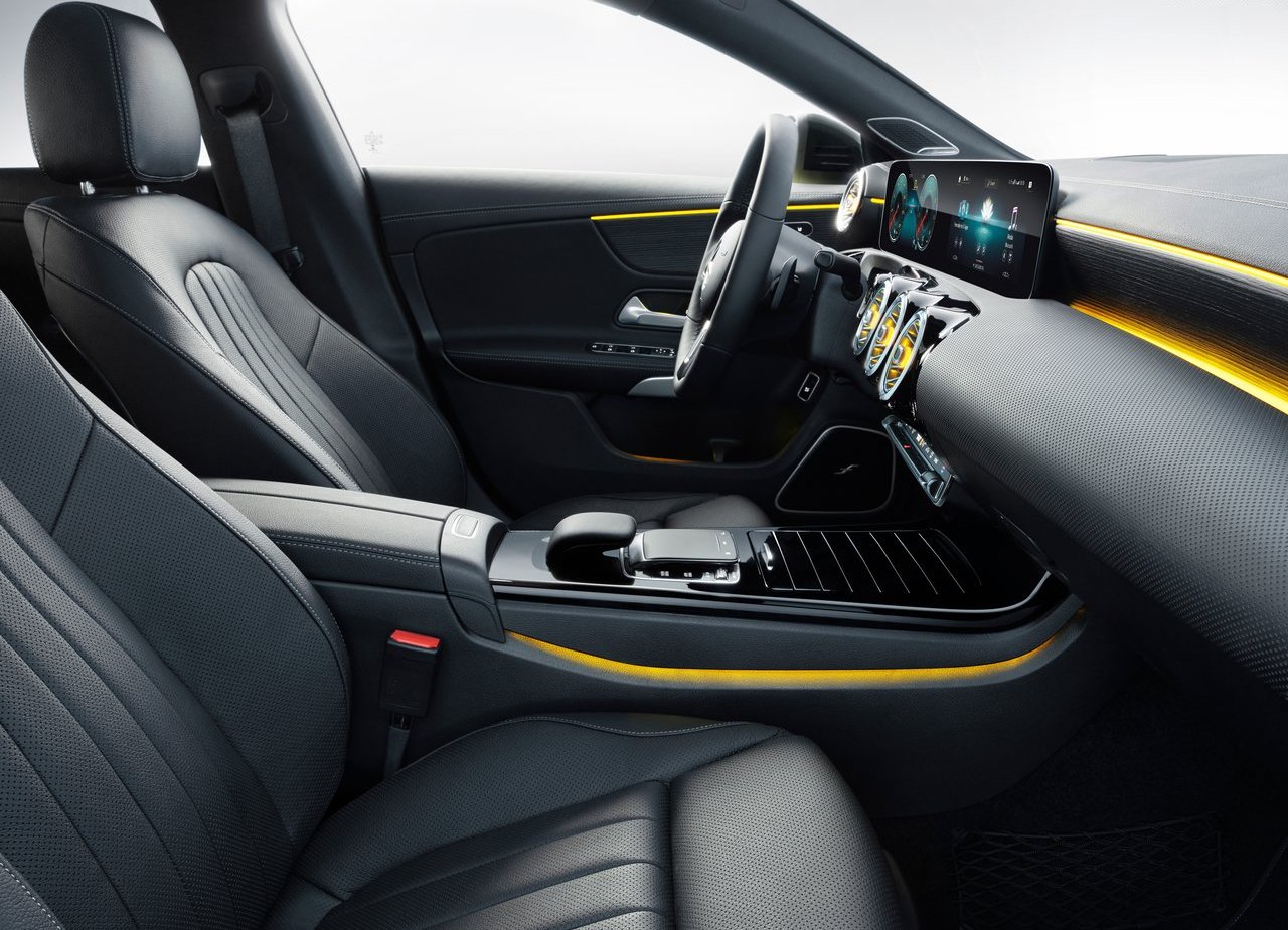 MERCEDES-BENZ CLA SHOOTING BRAKE, foto 32