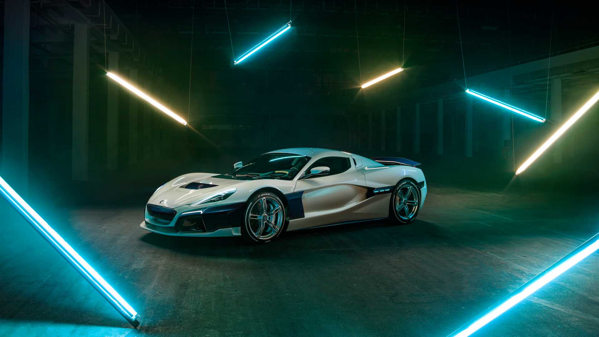 RIMAC C_TWO GALACTIC WHITE, foto 4