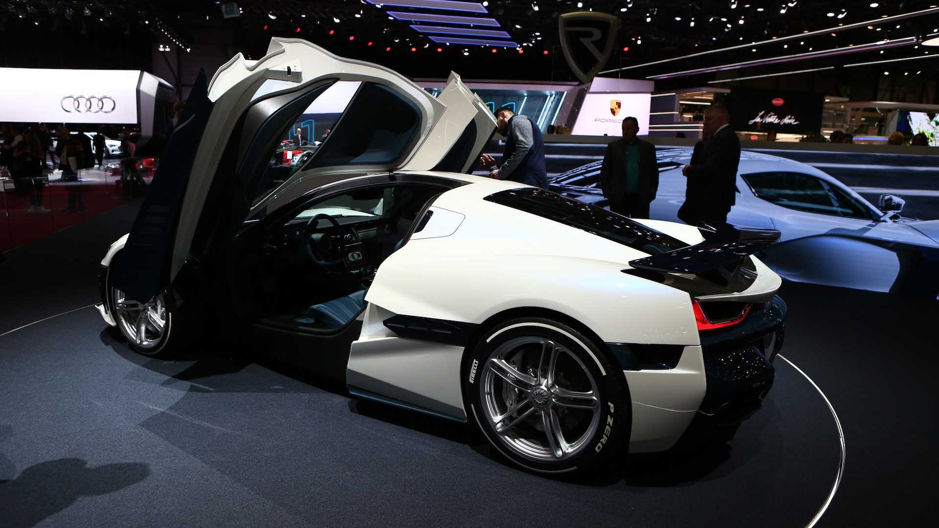 RIMAC C_TWO GALACTIC WHITE, foto 27