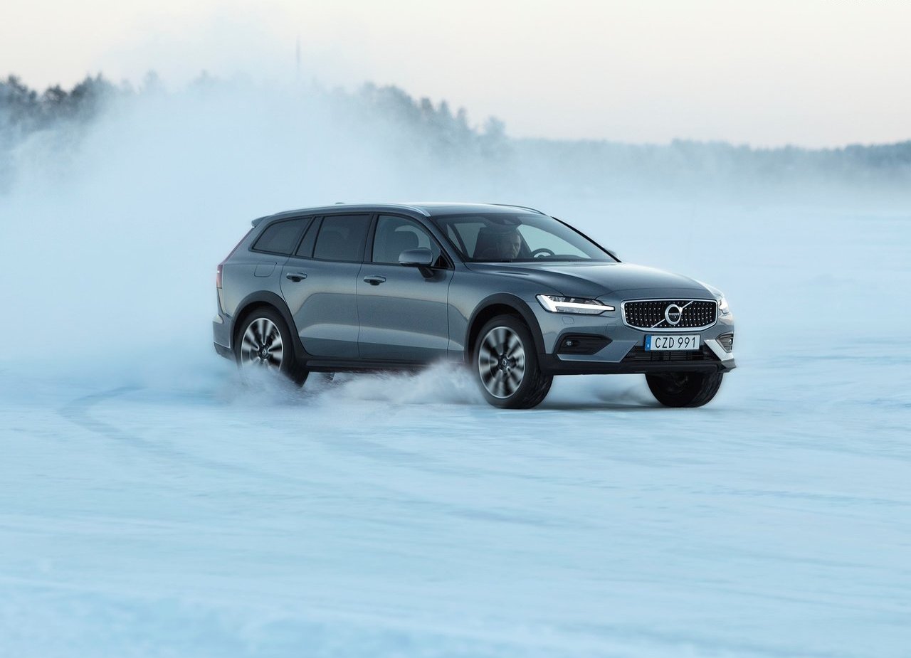 2019 - VOLVO V60 CROSS COUNTRY, foto 25