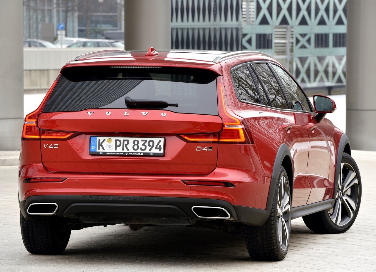 2019 - VOLVO V60 CROSS COUNTRY, foto 37