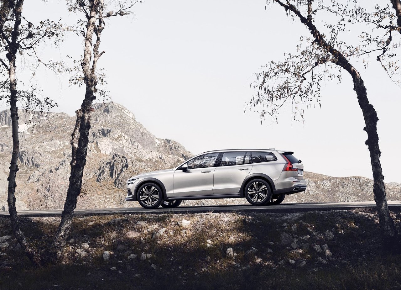 2019 - VOLVO V60 CROSS COUNTRY, foto 40