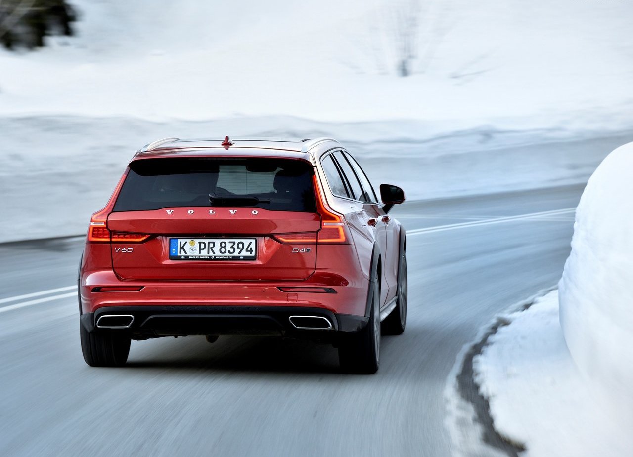 2019 - VOLVO V60 CROSS COUNTRY, foto 42