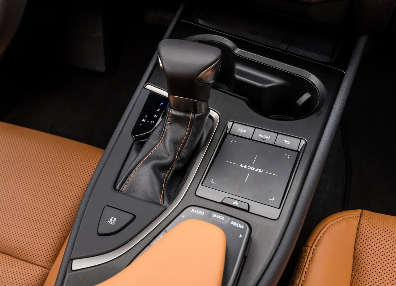 2019 - LEXUS UX US VERSION, foto 95
