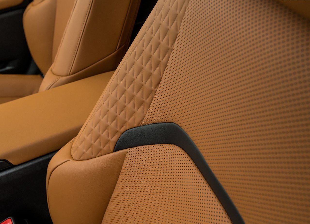 2019 - LEXUS UX US VERSION, foto 111
