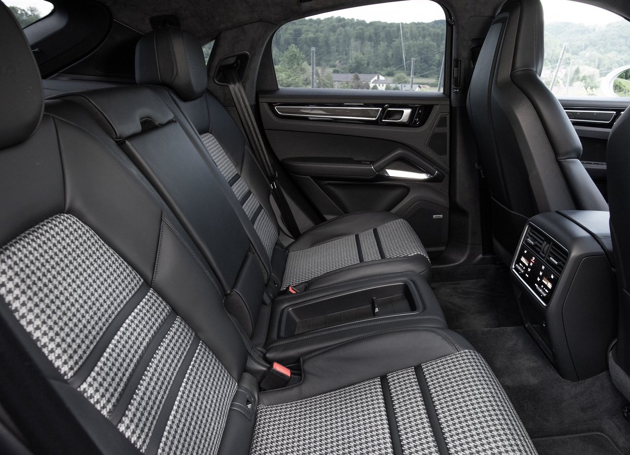 2020 - PORSCHE CAYENNE TURBO COUPE, foto 105