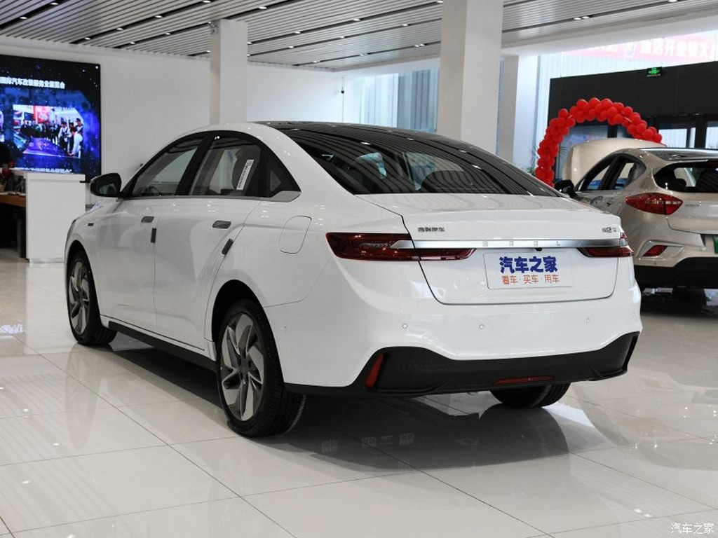 GEELY GE11, foto 14