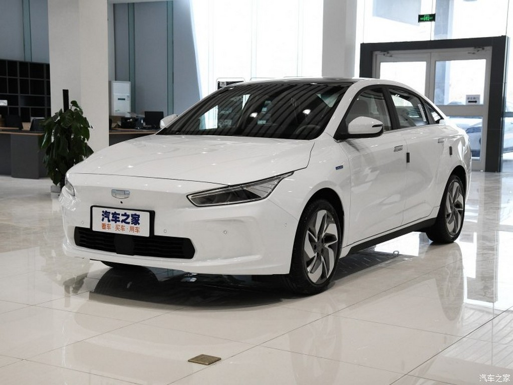 GEELY GE11, foto 15